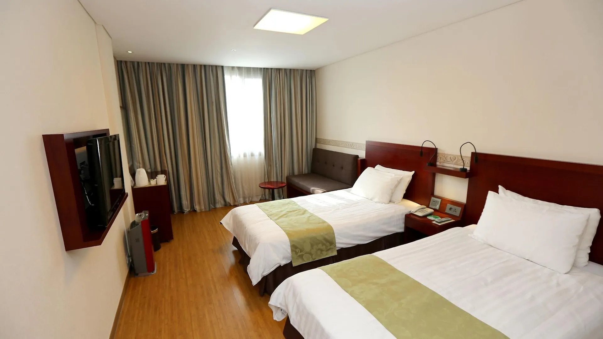 ***  New Kukje Hotel Seoul South Korea